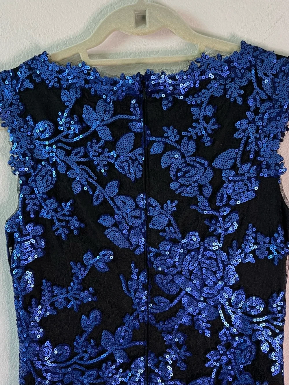 Tadashi Shoji Floral Lace Sheath Dress Blue Black Size 8 Wedding Guest Cocktail
